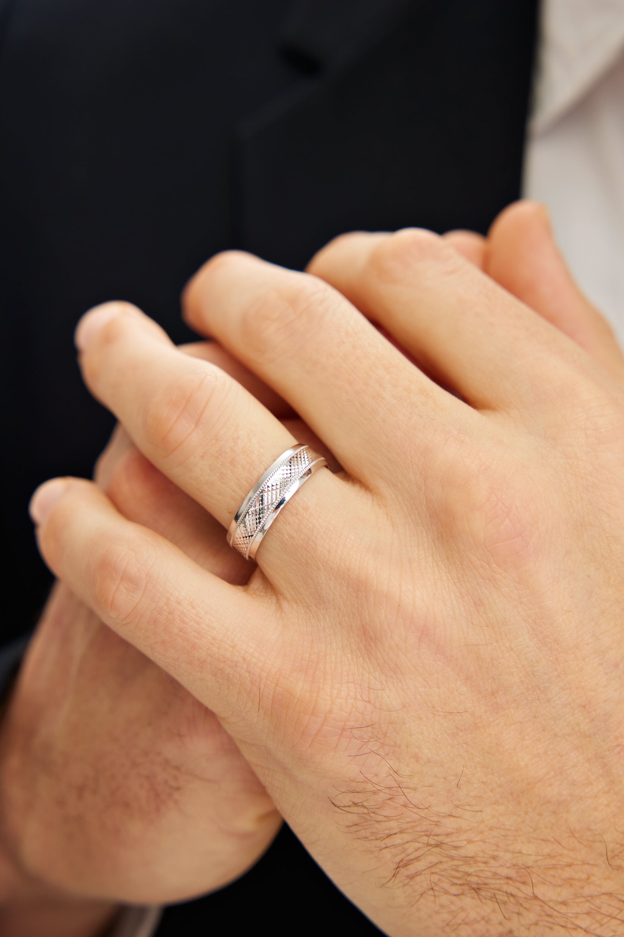 14K Diamond Cut Milgrain Edge Wedding Band