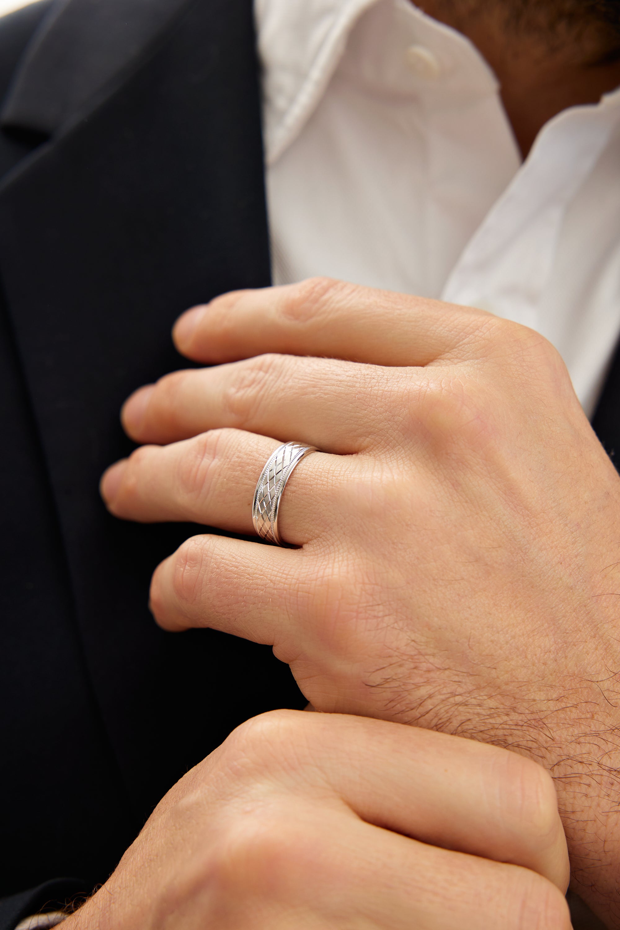 10K Diamond Shape Milgrain Edge Wedding Band