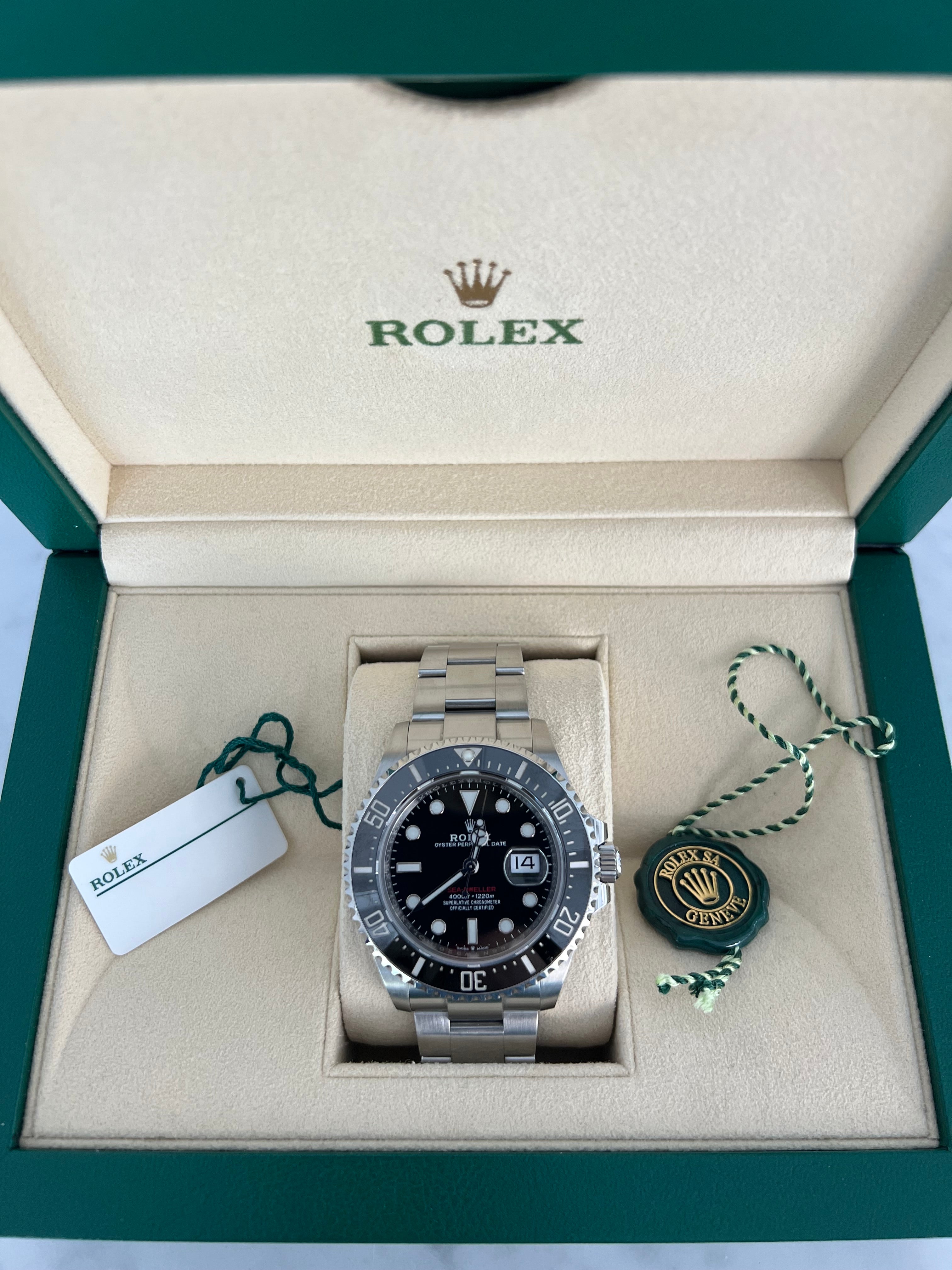 Rolex Sea Dweller Stainless Steel Black Dial 43mm 126600/2021