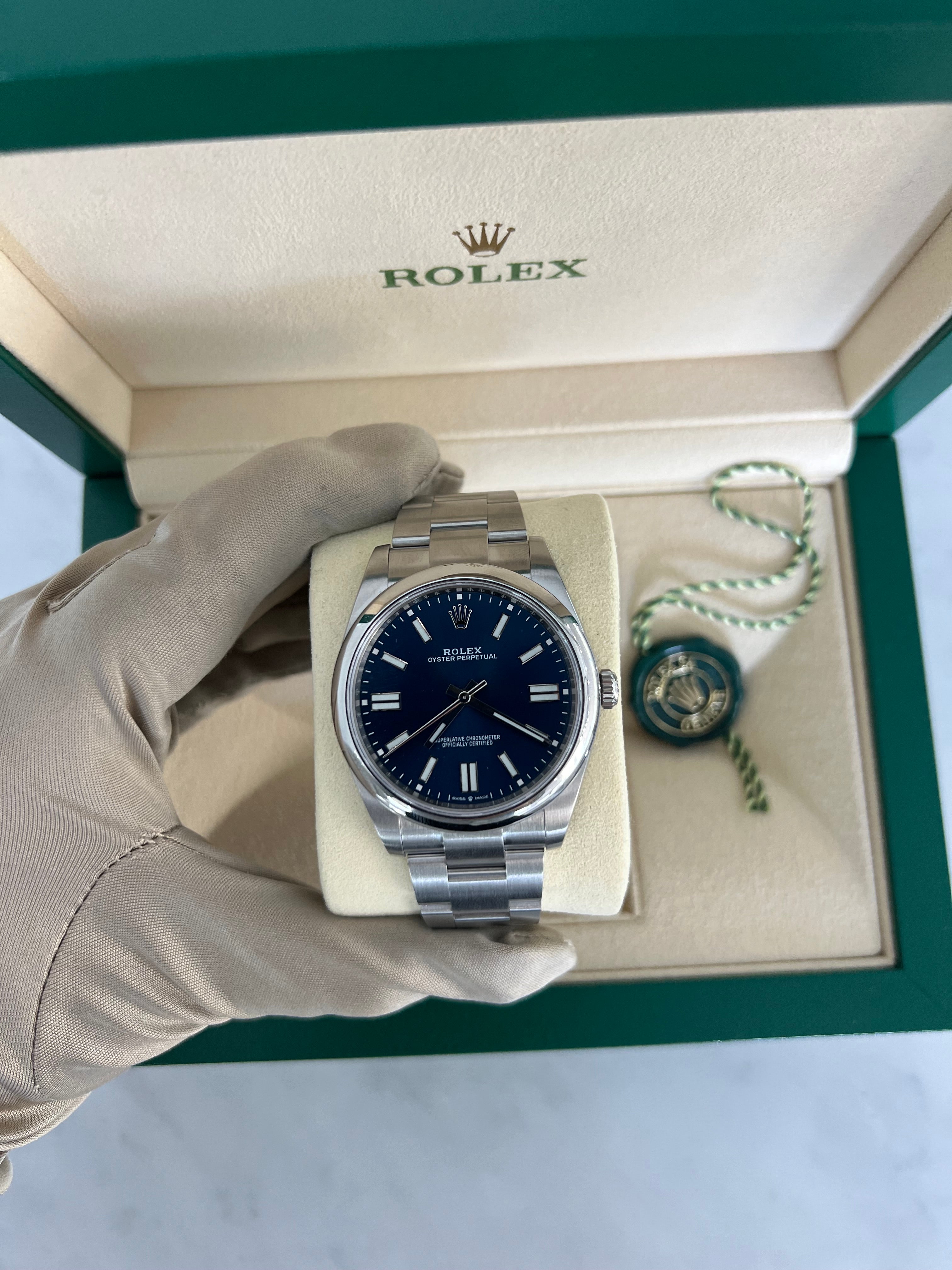 Rolex Oyster Perpertual Blue Dial Oyster Bracelet 41mm 124300/2023