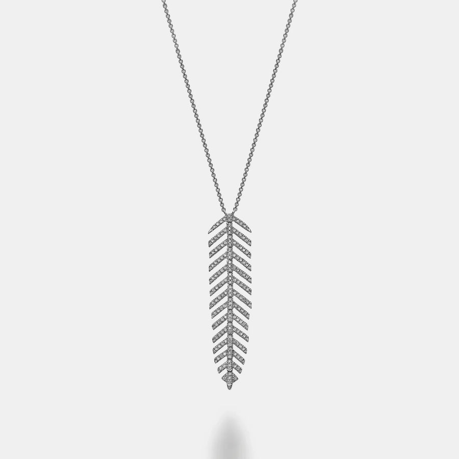 Collier à feuilles pendantes