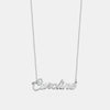 Collier avec nom orné de diamants