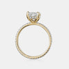 Bague de fiançailles à taille radieuse avec anneau pavé