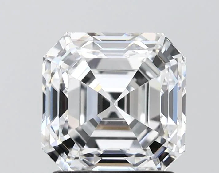 2.10ct Square emerald Lab Grown Diamond (Colour E, Clarity VVS1, IGI Certified)