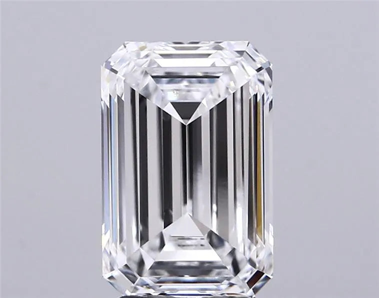 2.51ct Emerald Lab Grown Diamond (Colour F, Clarity VVS2, IGI Certified)