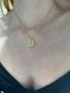 Collier à disques avec initiales