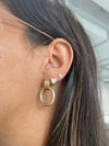 Boucle d'oreille à double nœud