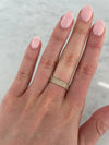 Bague Semi-Pavée à Trois Rangs