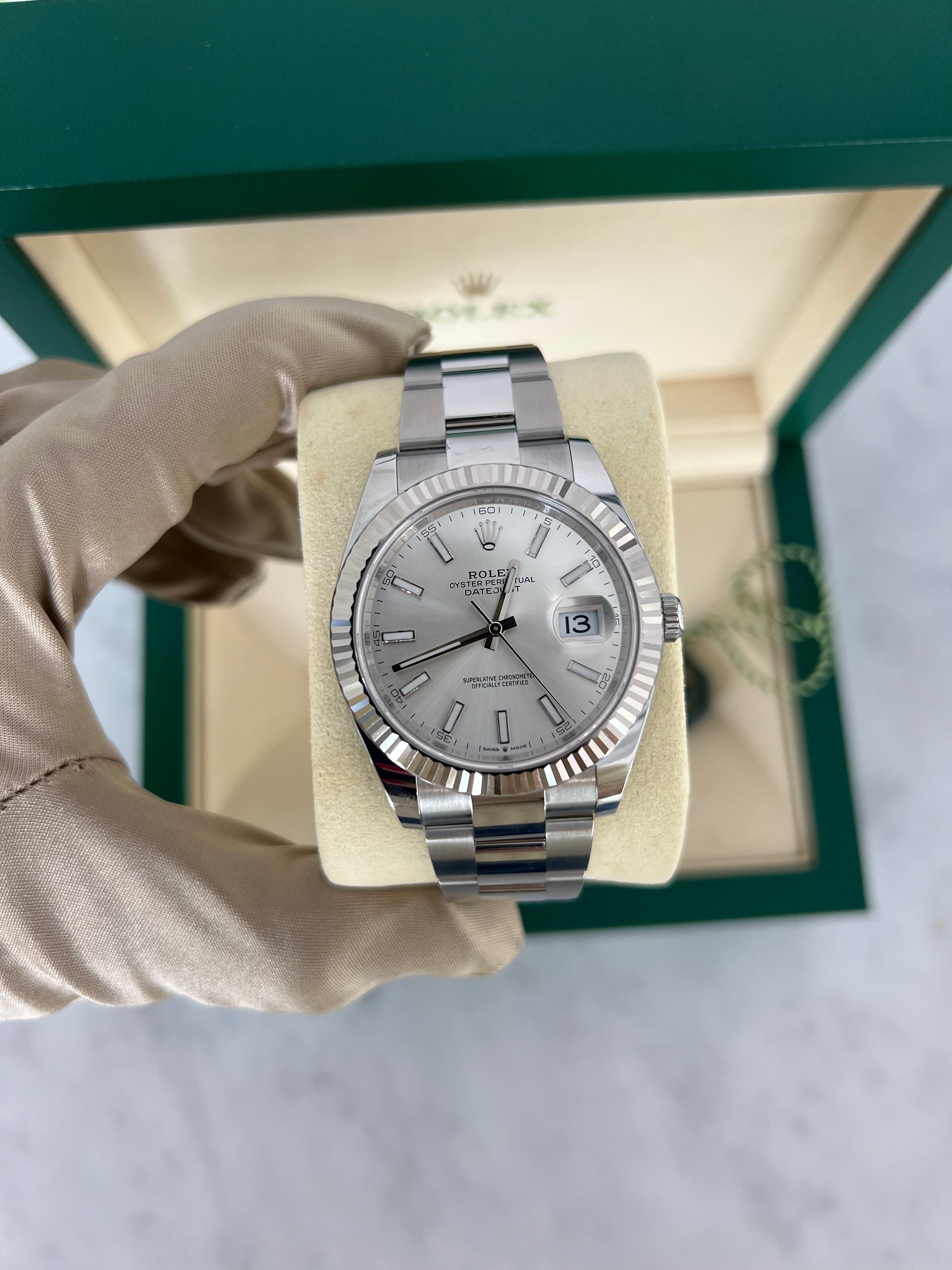 Rolex Datejust Stainless Steel Silver Dial Fluted Bezel Oyster Bracelet 41mm 126334/2025