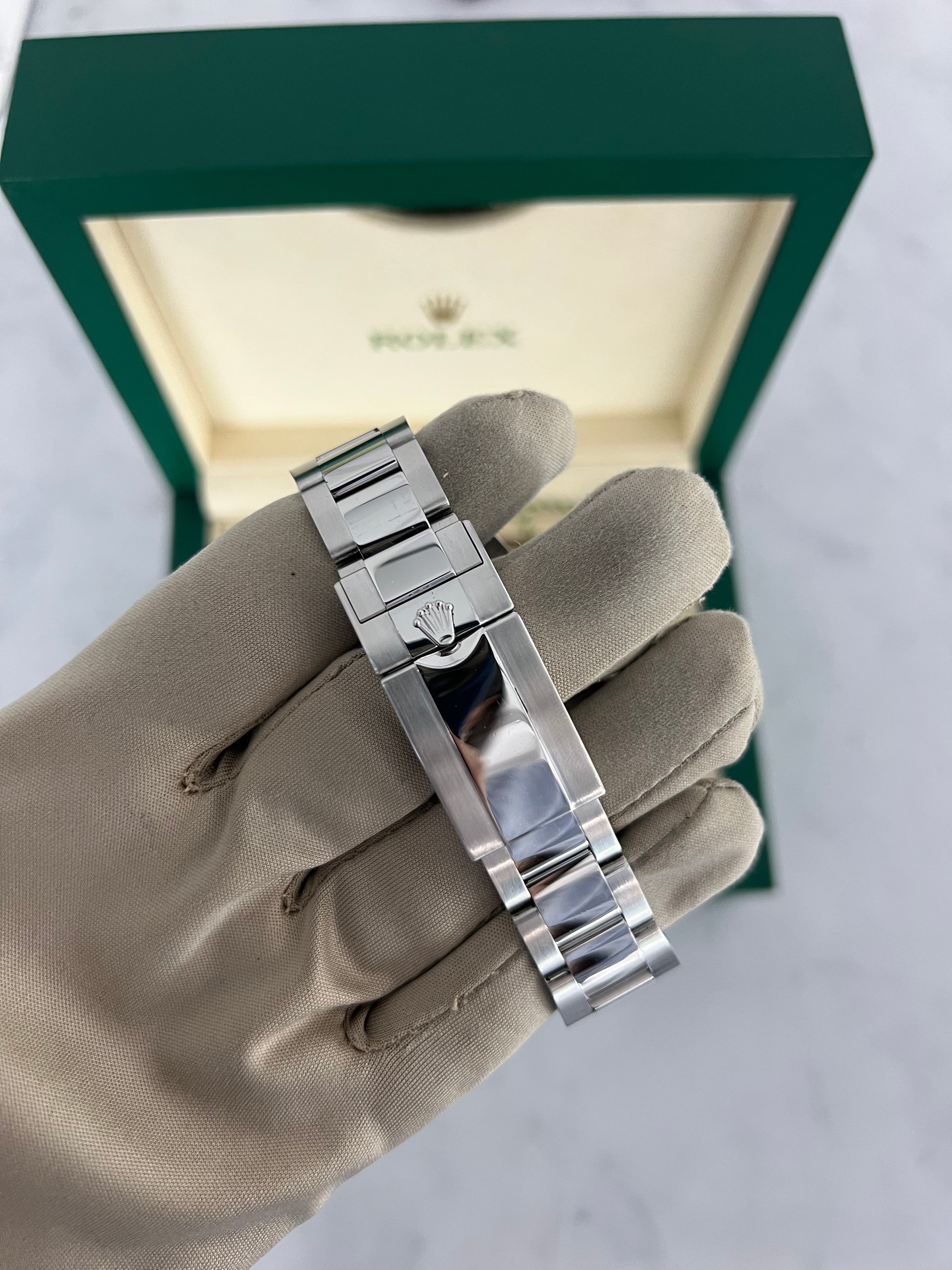 Rolex GMT Master II Oyster Bracelet 116710LN/2018