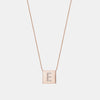 Collier à Pendant Carré avec Initiale en Diamant