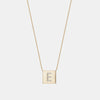 Collier à Pendant Carré avec Initiale en Diamant