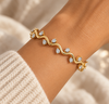 The Diamond Wavy Bangle