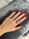 Bague de signet avec initiales en diamant