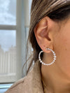 Boucles d'oreilles circulaires à diamants gradués